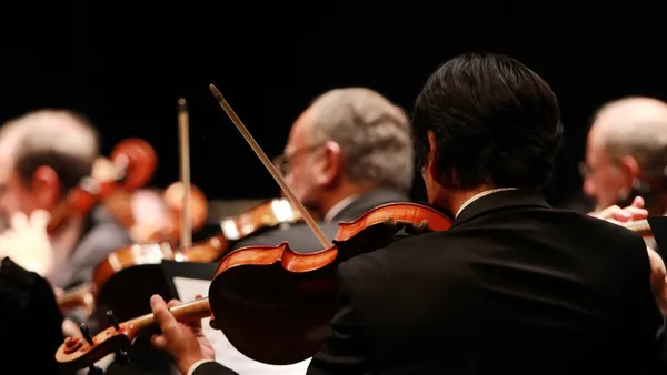 Arap Ulusal Orkestrası İstanbul ve Ankara'da: Doğu'nun Ezgileri Batı'nın Saatiyle Buluşuyor