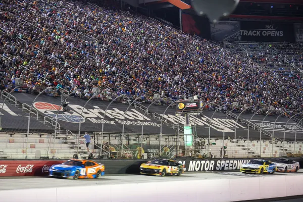 Bristol Pisti'nde Dört Yarışlık Heyecan: NASCAR Hafta Sonu Başlıyor