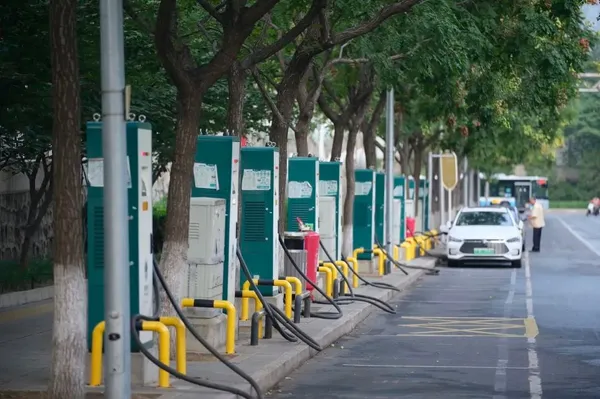 Çin'de elektrikli araç vergi muafiyetleri sona eriyor
