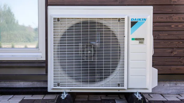 Daikin Klimaları Neden Bu Kadar Pahalı? Fiyat Farklarının Sırrı ve Tasarruf Yolları