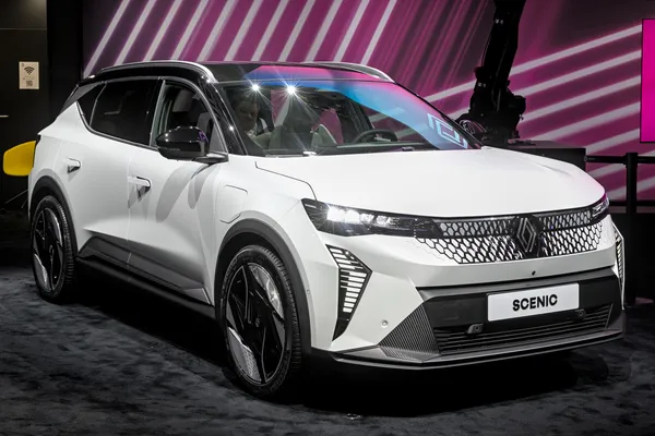Mitsubishi Eclipse Cross'un Yeni Elektrikli Nesli Fiyatı İndirilerek Yenilendi