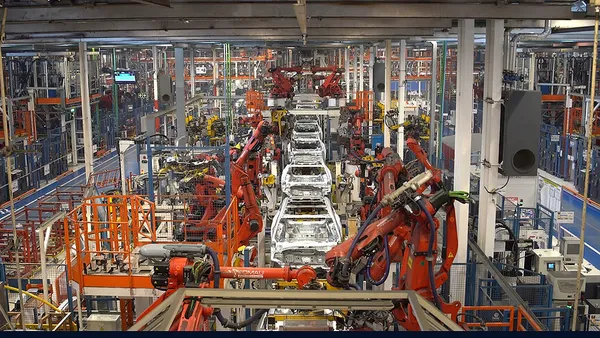 Otomotiv Sektörü Ağustos Ayında İhracatta Liderliğini Sürdürdü