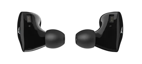 Sharkoon, dahili USB ses kartı bulunan Stealthbite IEM kulaklığını tanıttı